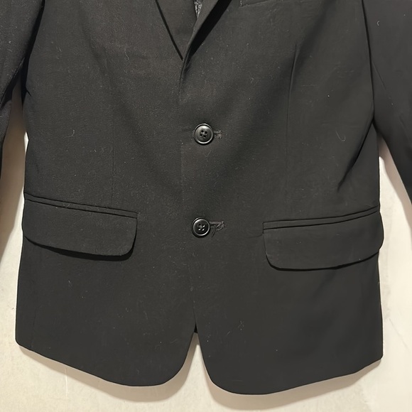 Chaps boys formal Black blazer jacket, 10 REG, two button, two flap pockets - Picture 6 of 7